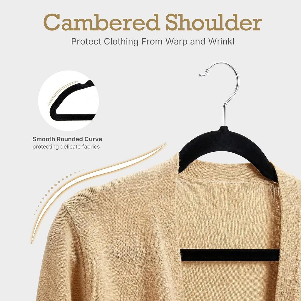 Black flocked hangers—non-slip and durable, suitable for hanging coats.